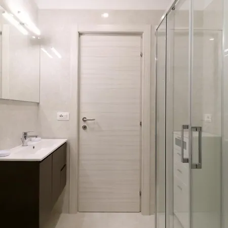 לינה וארוחת בוקר La Cattedrale אבזאנו